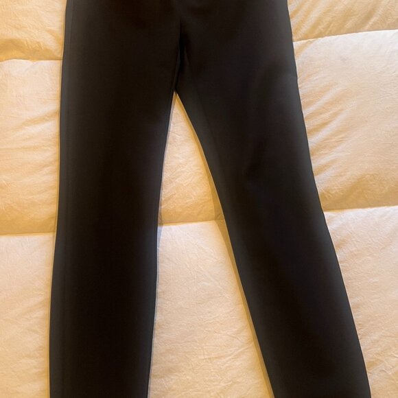 Black dress pants from White House Black Market, Size 00, Skinny fit. - Picture 1 of 10